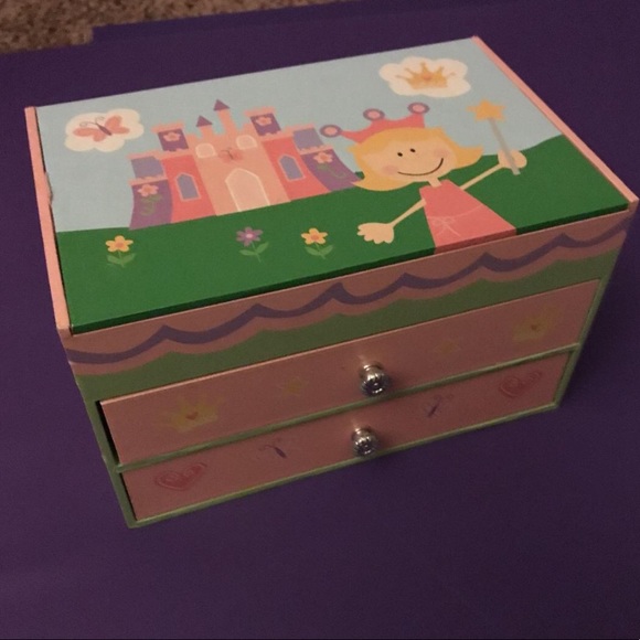Little Girls Jewelry Box - Picture 1 of 3